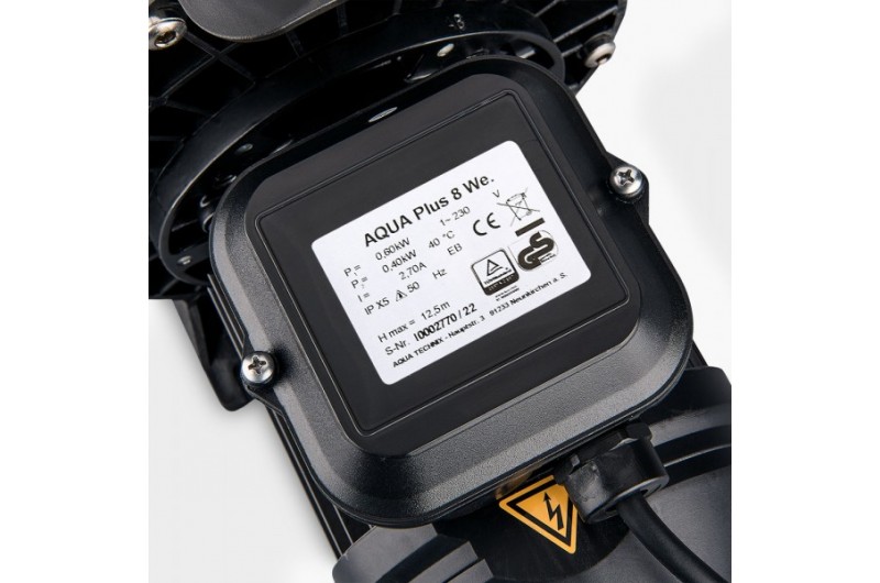 POMPA  AQUA  PLUS  8 ; 10 mc/h , H=7m