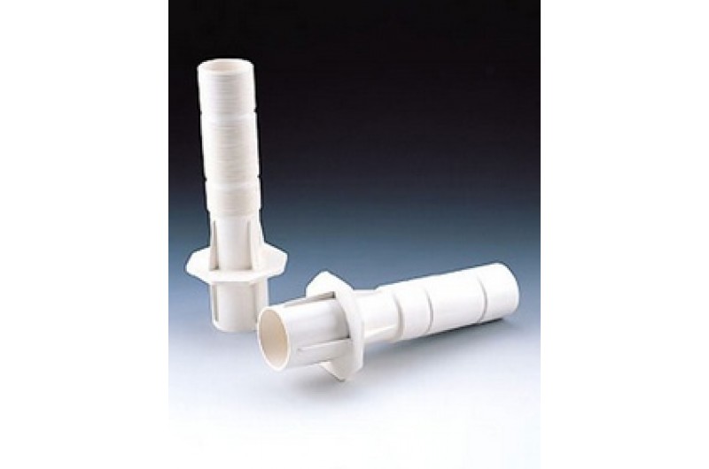 Piesa de trecere perete piscina beton 